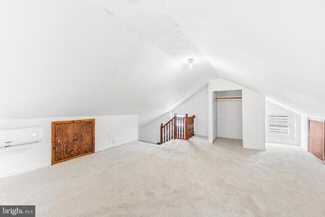 Building Photo - 3110 Main St