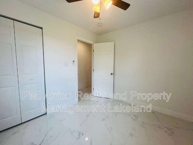 Building Photo - 8170 State Rd 60