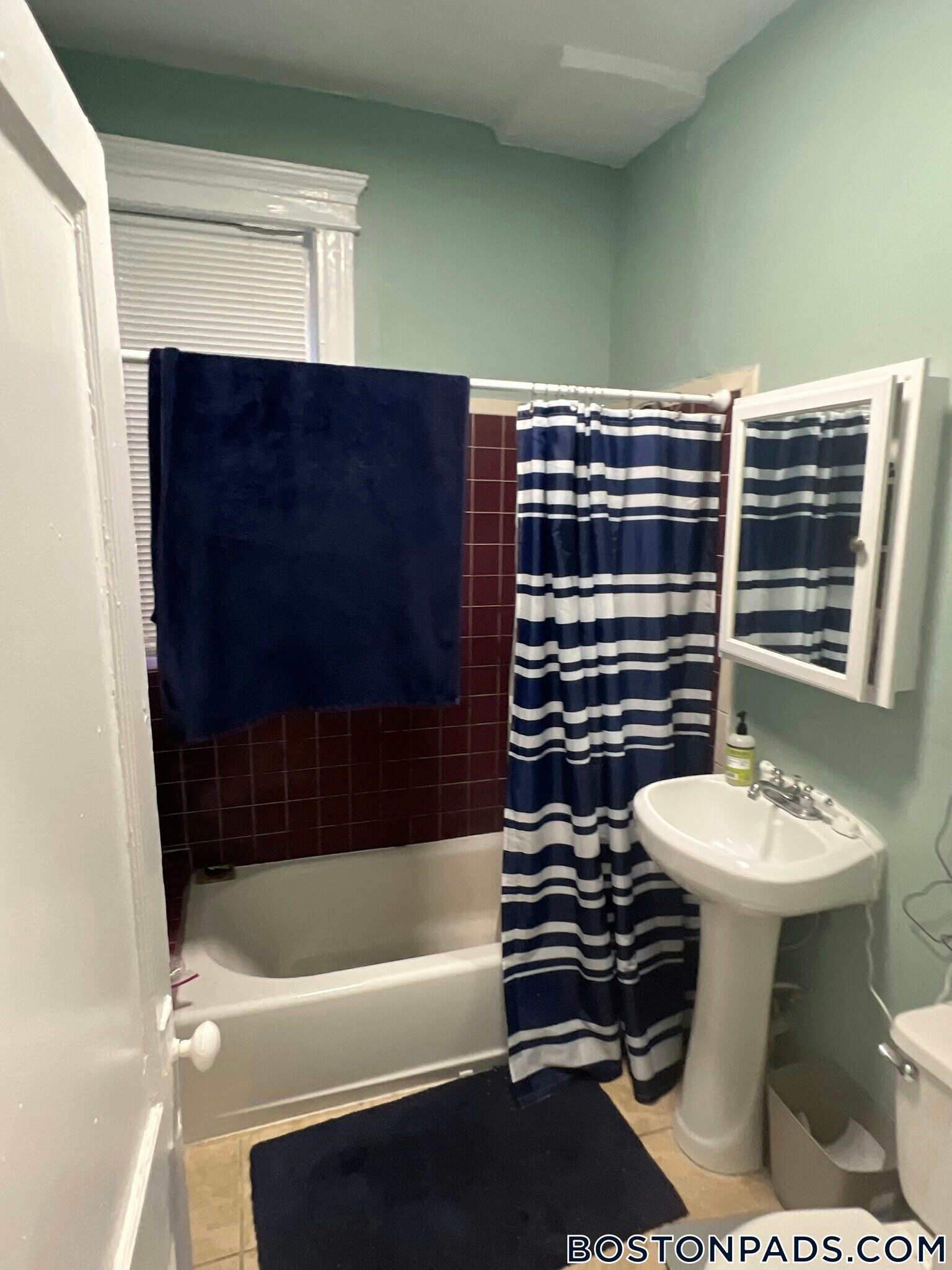 Building Photo - 881 Huntington Ave