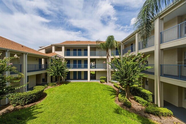 Building Photo - 7300 Westpointe Blvd