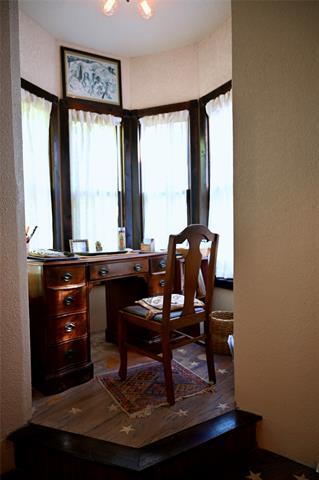 Building Photo - 327 S Edgefield Ave