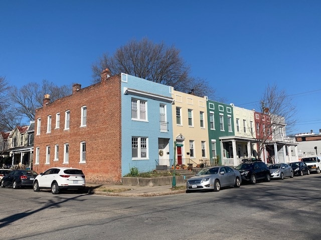 Primary Photo - 120 S Belmont Ave