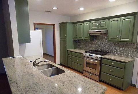 Building Photo - 509 Meadowbrook Dr