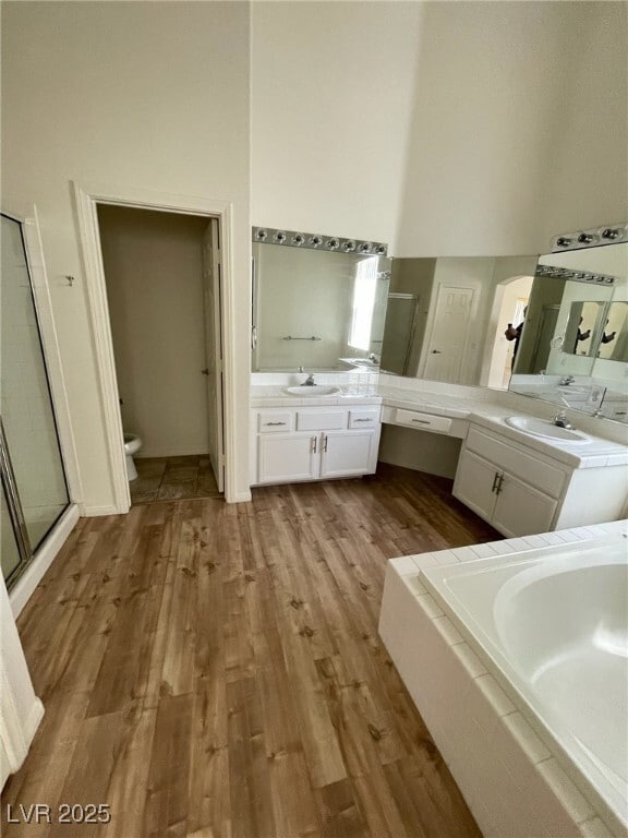 Building Photo - 9728 Echo Hills Dr
