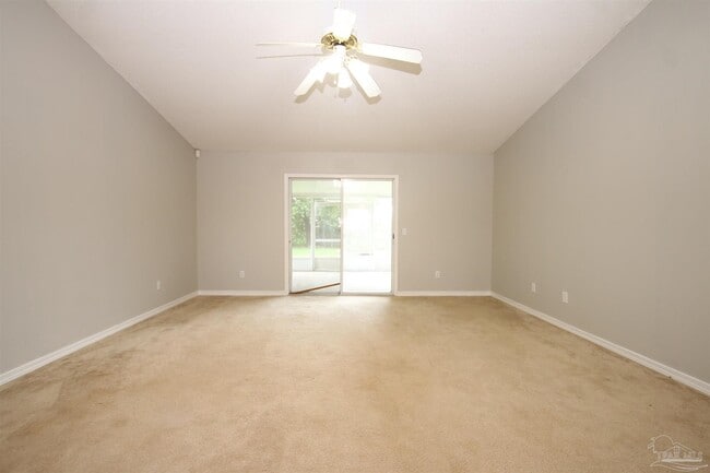 Building Photo - 127 Tobago Ct