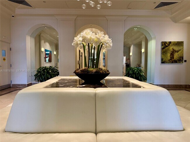 Building Photo - 7330 Ocean Terrace