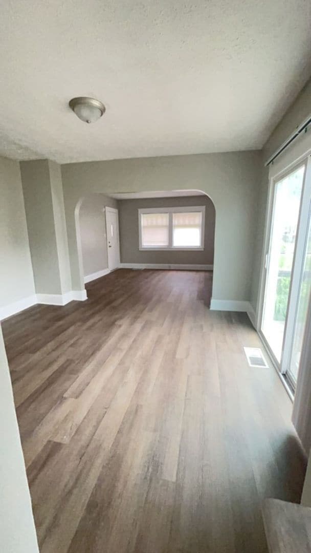 Building Photo - Fully Renovated, 2 BR/1BA Home! Fenced In Yard! Deck! 1-Car Garage! Off Street Parking!