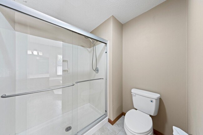 Building Photo - 406 Bally Way