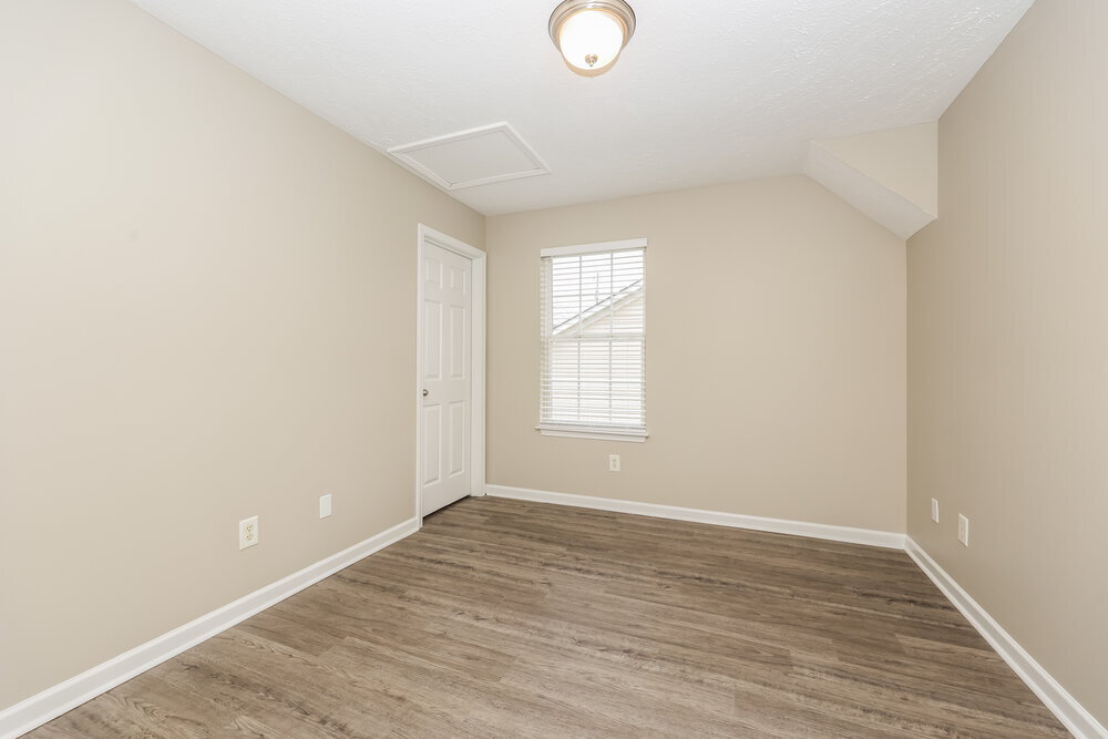 Building Photo - 179 Howard Woody Dr