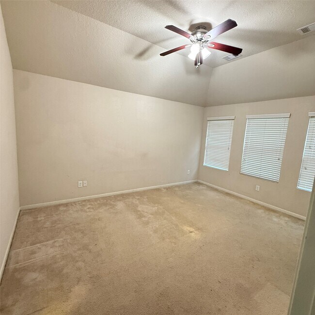 Building Photo - 19130 Clevera Walk Ln