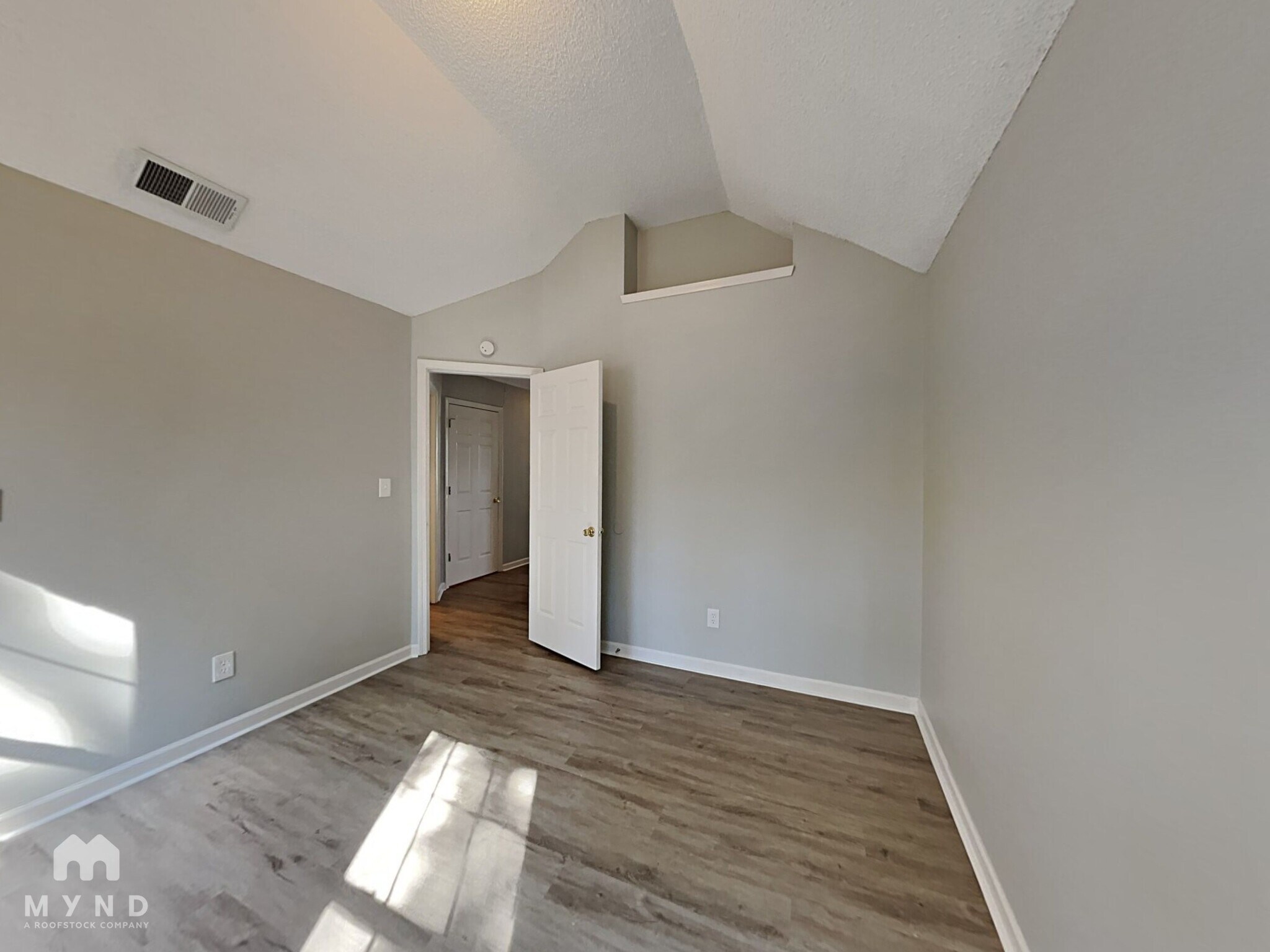 Building Photo - 7010 Mahogany Dr