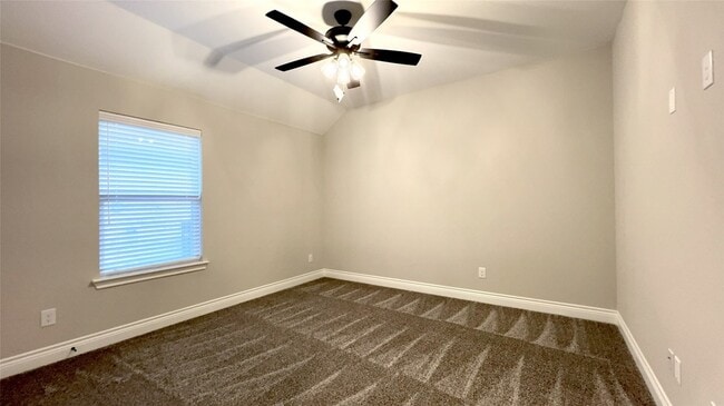 Building Photo - 805 Tippit Ln