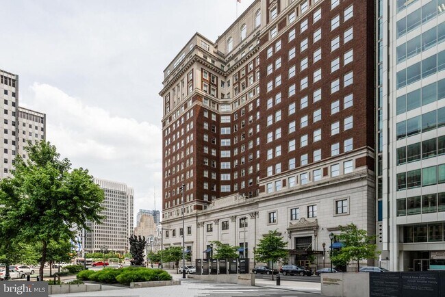 Building Photo - 1600 Arch St