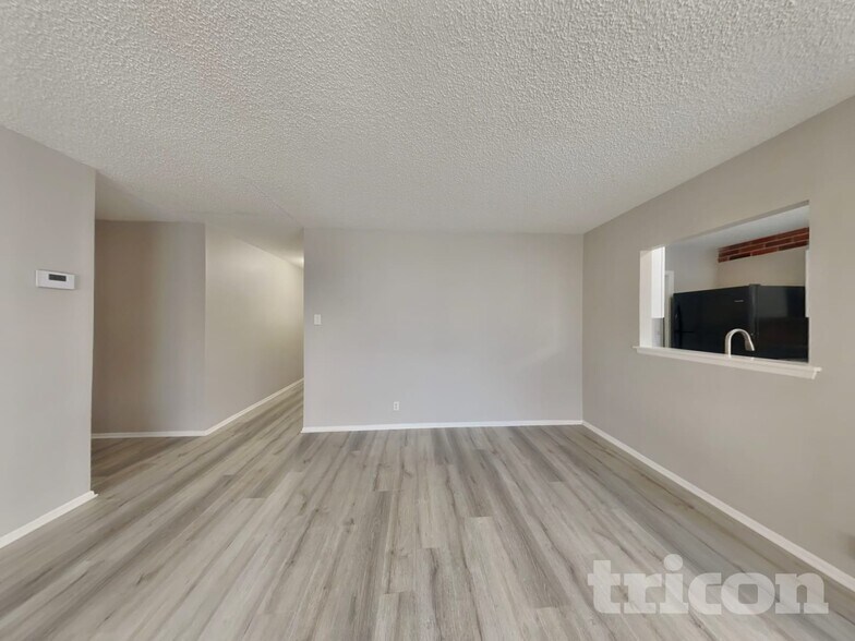 Building Photo - 5223 Tom Stafford Dr
