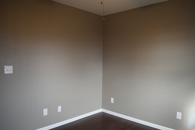 Building Photo - 3 Bedroom Home in Taylor Hills Subdivision