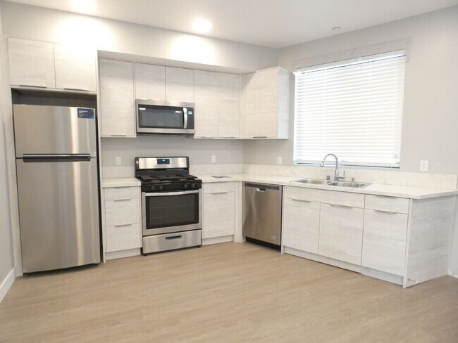 Building Photo - 11671 Erwin St