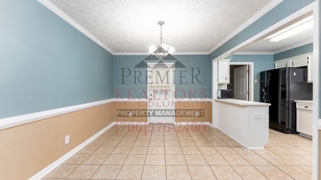Building Photo - 7039 Stoneybrook Dr