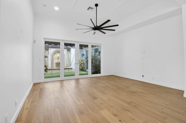 Building Photo - 3924 NW 58th St