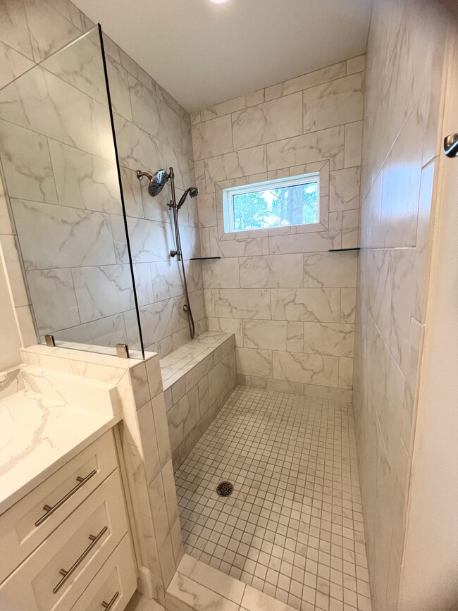 Building Photo - 201 Marsh Landing S