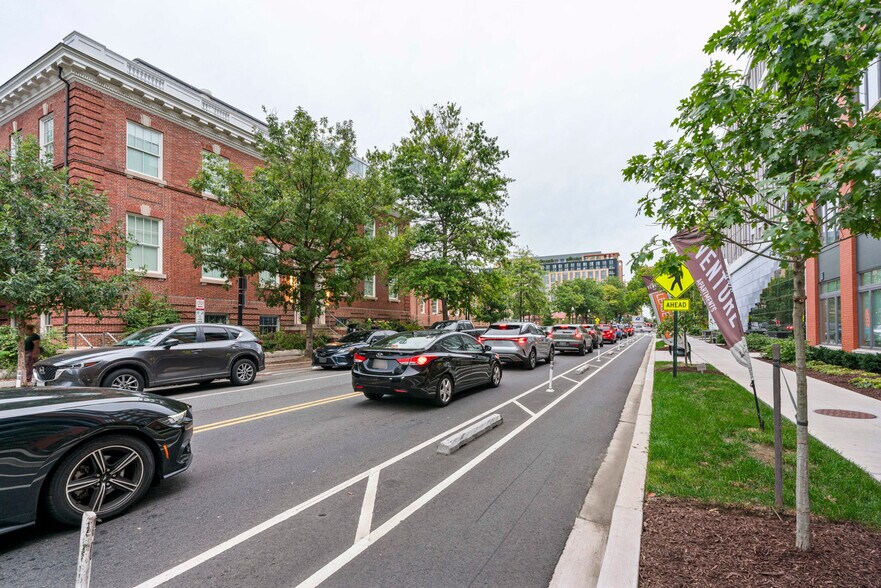 Building Photo - 60 I St SW