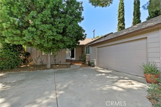 Building Photo - 6711 Rhea Ave