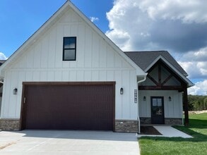 Building Photo - New Construction 3bd/2ba duplex Available ...