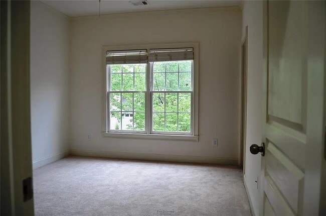 Building Photo - 996 Pitts Rd