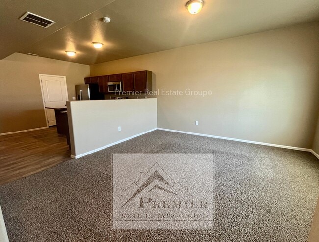 Building Photo - 7614 Spruce Pne Grv