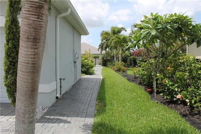 Building Photo - 2736 Lambay Ct