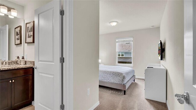 Building Photo - 3838 Lana Ave