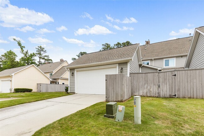 Building Photo - 243 Kendrick Pines Blvd