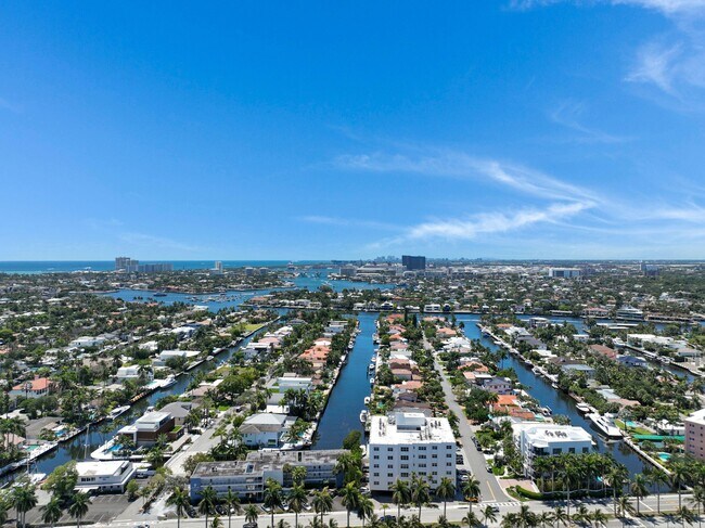 Building Photo - 1770 E Las Olas Blvd