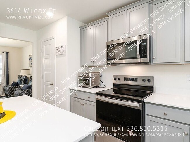 Building Photo - 3614 Wilcox Dr