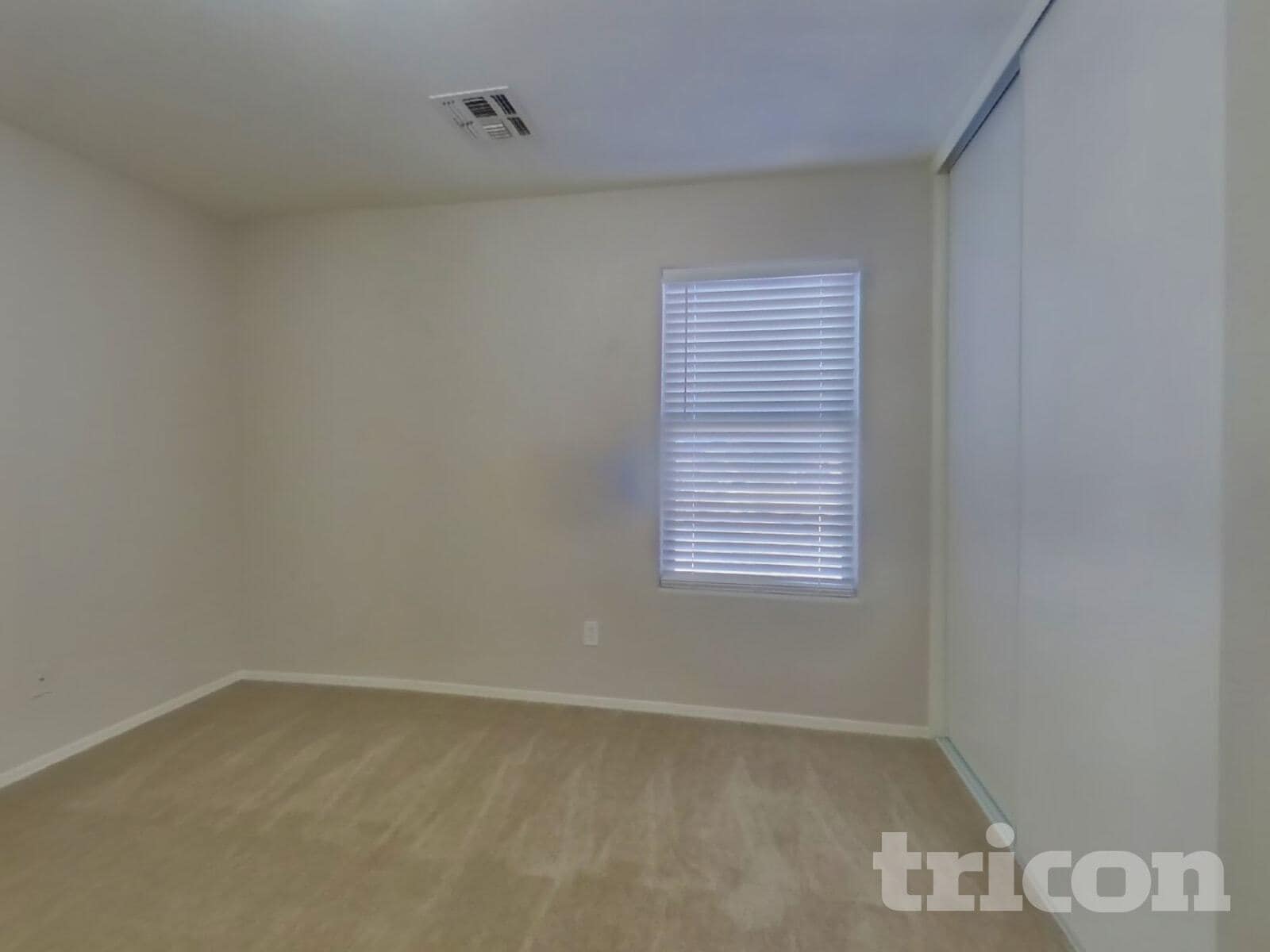 Building Photo - 13962 N 132nd Ln