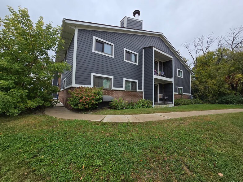 Building Photo - 4521 S Ahmedi Ave