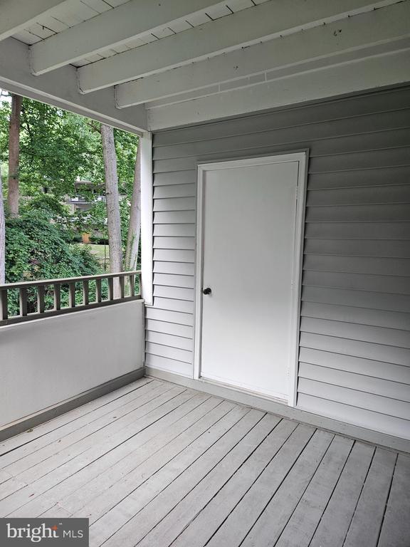 Building Photo - 7718 Lafayette Forest Dr