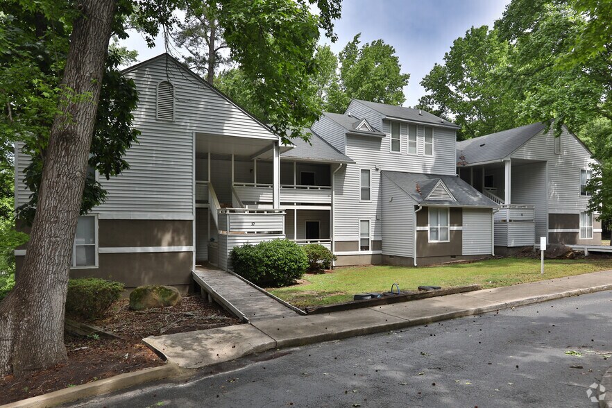 Building Photo - Acas Tropical Ridge