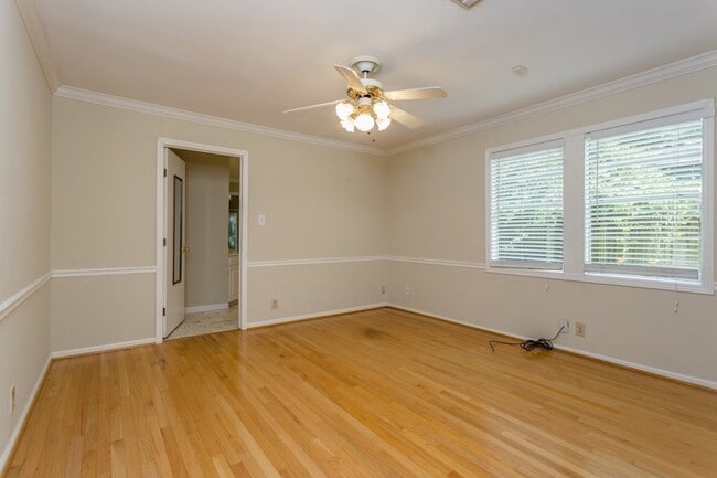 Building Photo - 1230 Timbergrove Ln