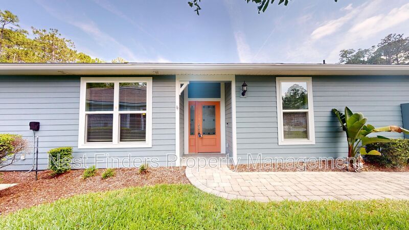 Building Photo - 656 Coconut Palm Pkwy