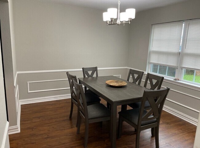 Building Photo - 4BR/2.5BA – Bright, Spacious & Move-In Ready