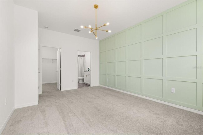 Building Photo - 1267 Normandy Dr