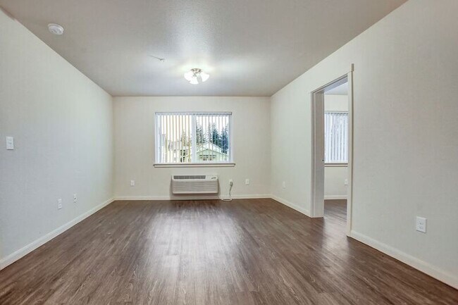 Building Photo - 245 SE 146th Ave