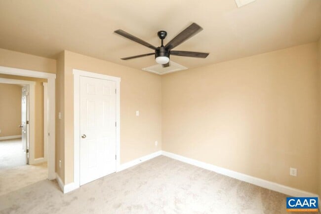 Building Photo - 328 Marquette Ct