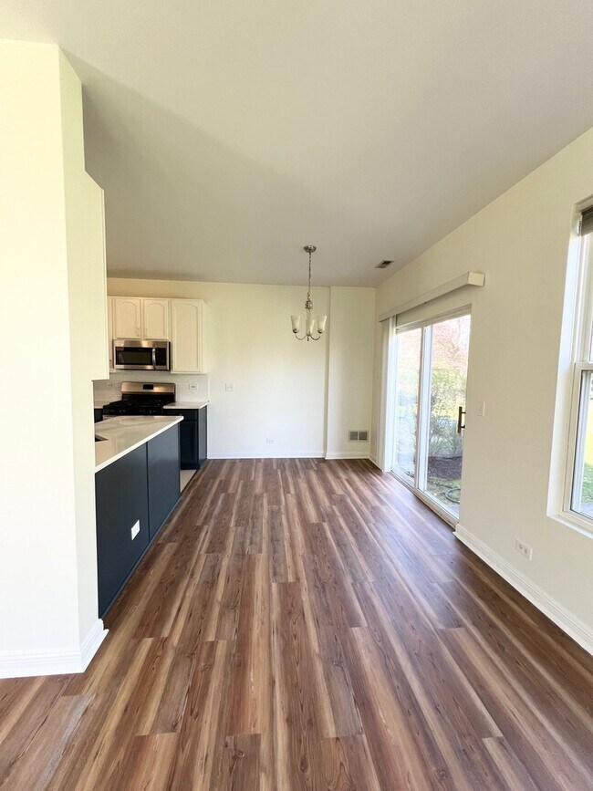 Building Photo - 601 Blackstone Ct