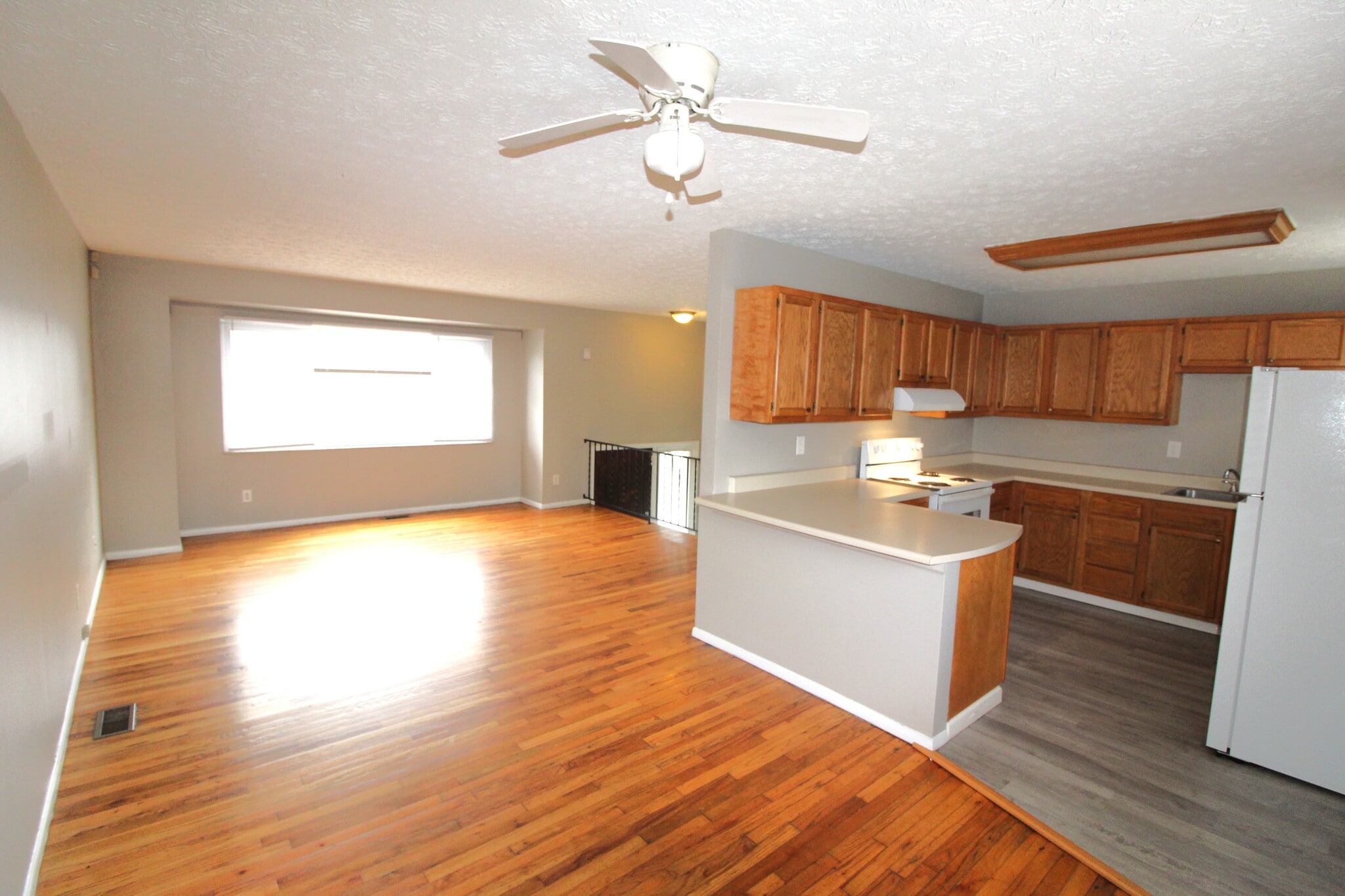 Building Photo - 2928 Landon Dr