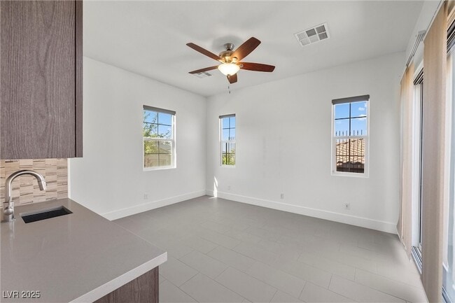 Building Photo - 6243 Carol Butte Ct