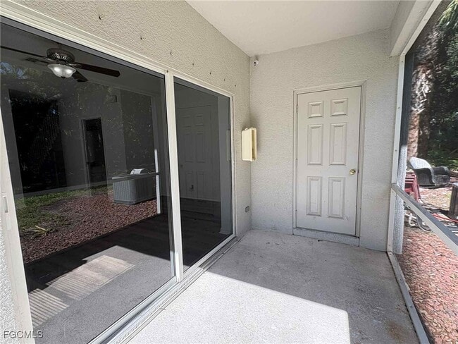 Building Photo - 8079 Pacific Beach Dr