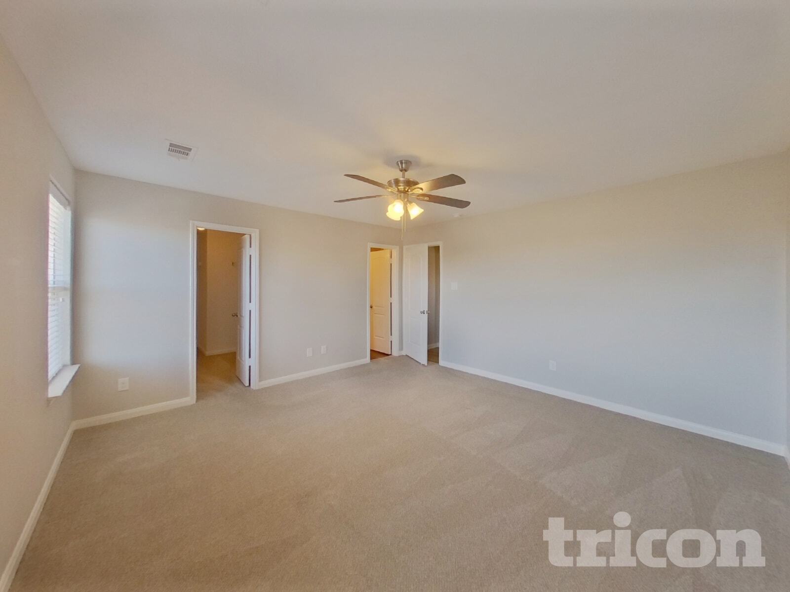 Building Photo - 1010 Stanwyck Ave