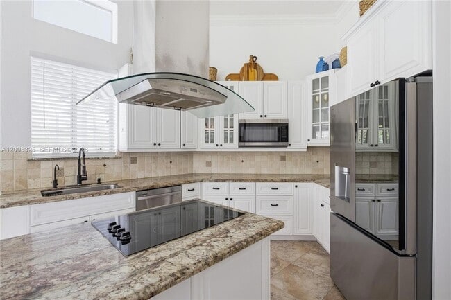 Building Photo - 20401 SW 48th Pl