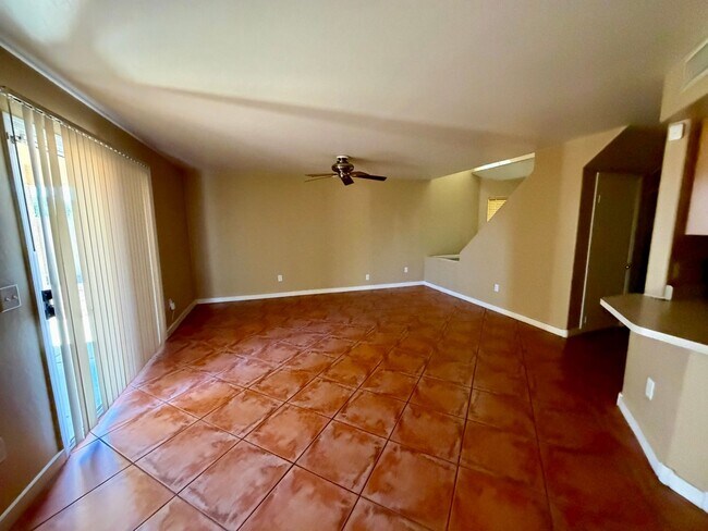 Building Photo - spacious 4-bedroom, 3-bathroom house is perfect for those looking for a comfortable and convenien...